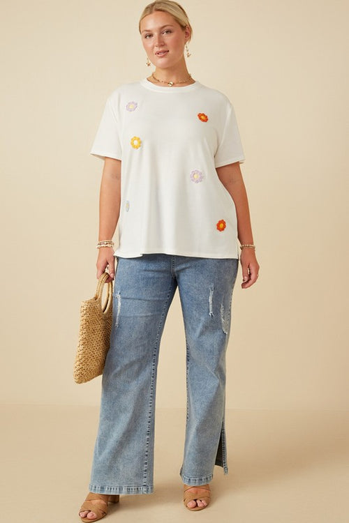 Curvy Daisy Patch Tee