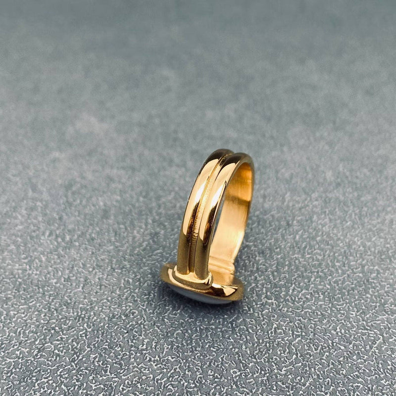 Oval Shell Ring